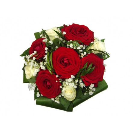 Buchet mireasa trandafiri